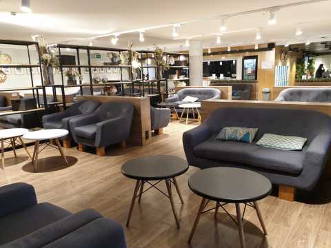 プレミアム・トラベラーラウンジ｜ターミナル1