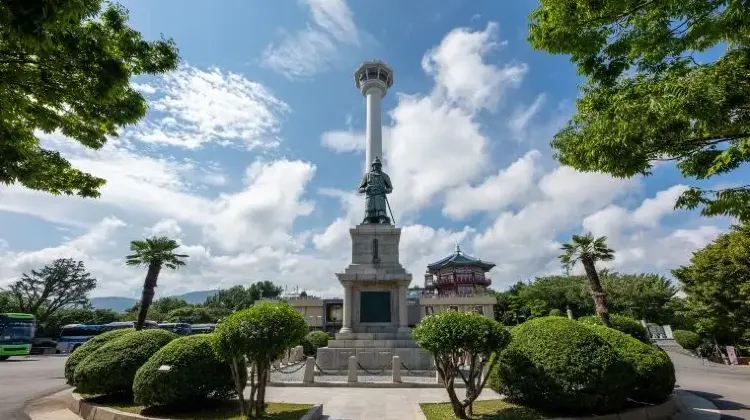 釜山ダイヤモンドタワー