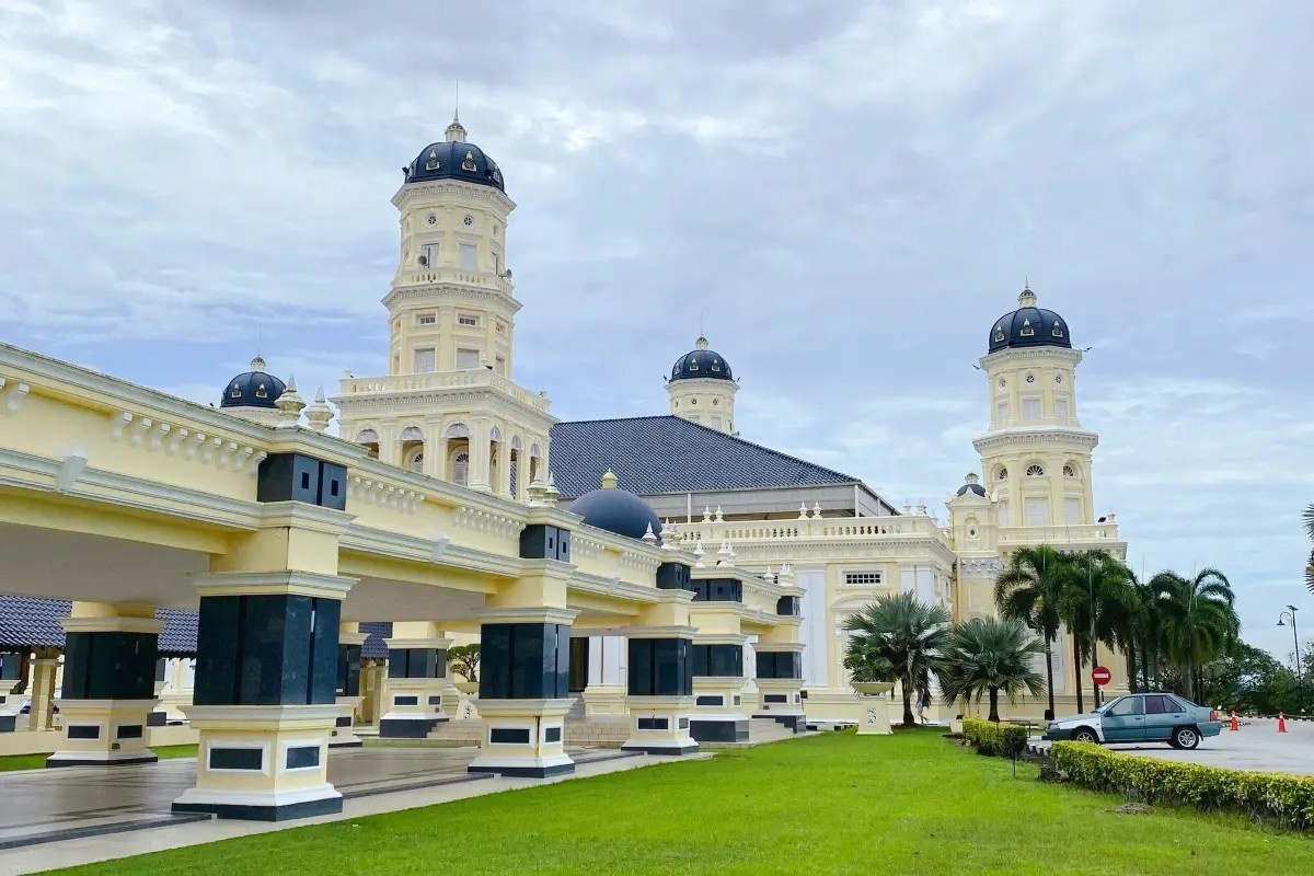 Sultan Abu Bakar State Mosque