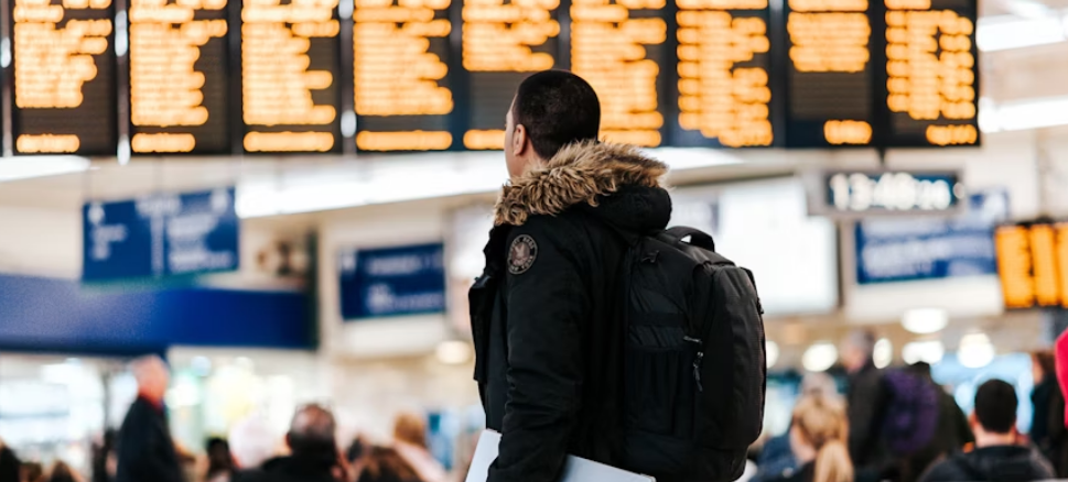 Can You Leave the Airport During a Layover? Rules by Region