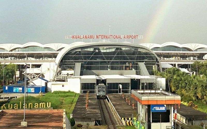 kereta bandara