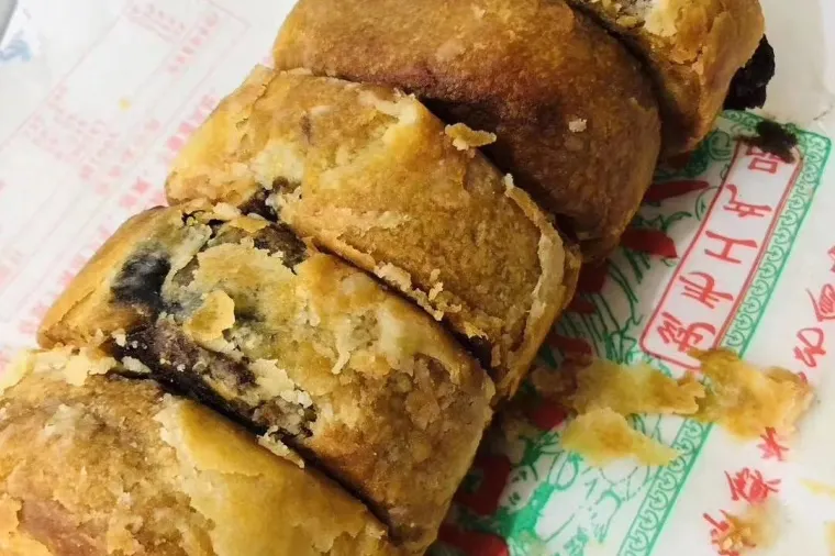 Shanghai-style Mooncakes
