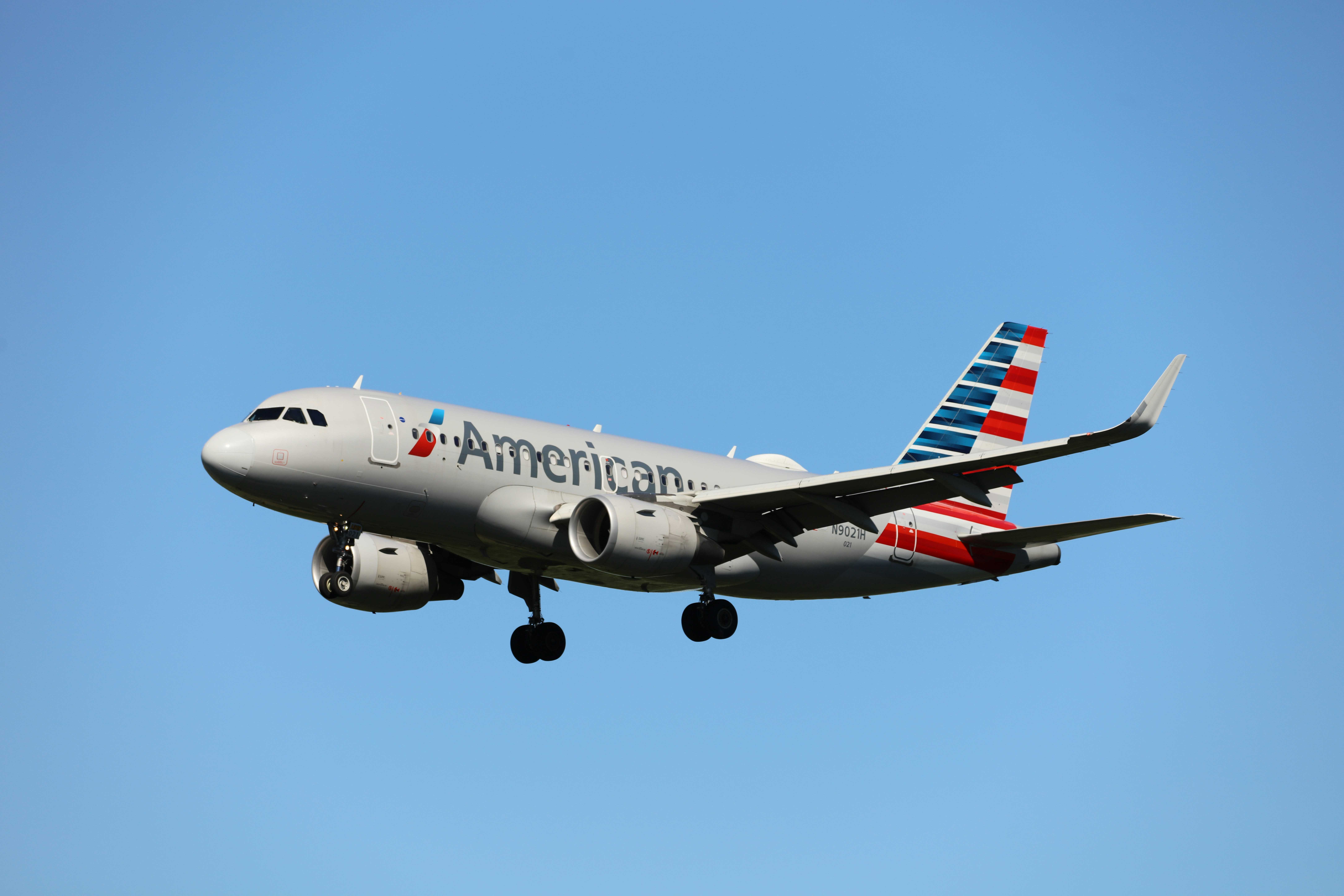  American Airlines Baggage Fees 2025: American Airlines