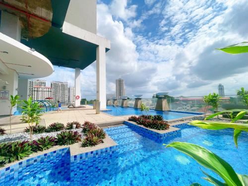 Stayvacation in JB