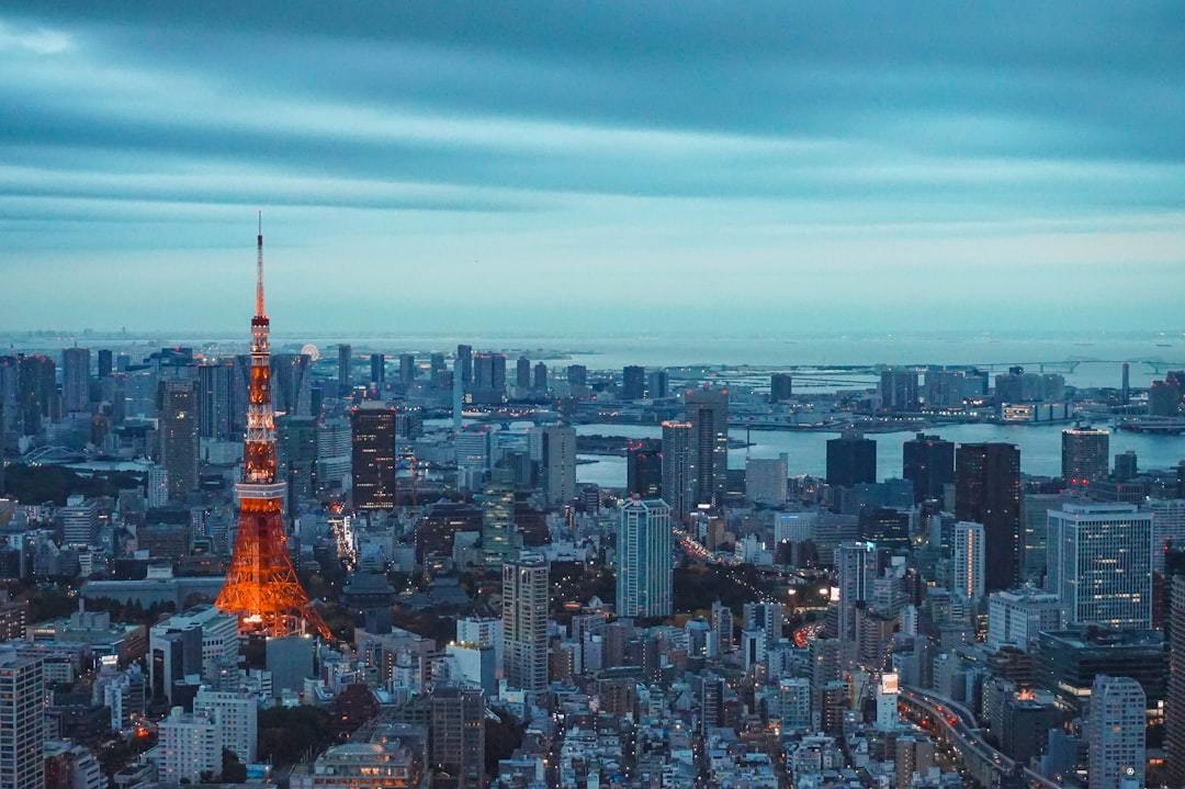 Long-Term Luggage Storage (+7 Days) & Delivery in Tokyo