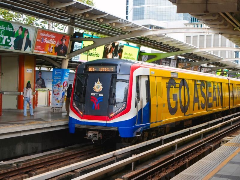  Skytrain Bangkok