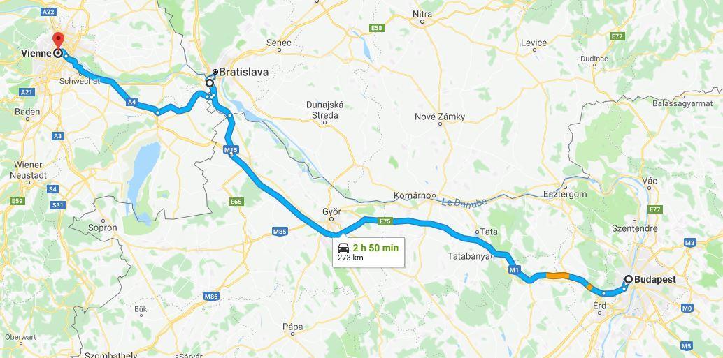 Sewa Mobil dan Road Trip