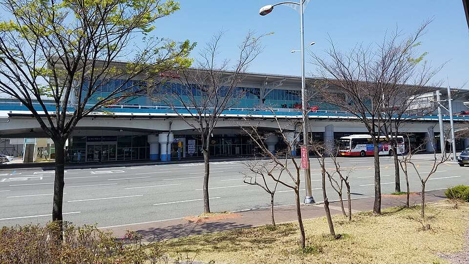 金海国際空港の基本情報