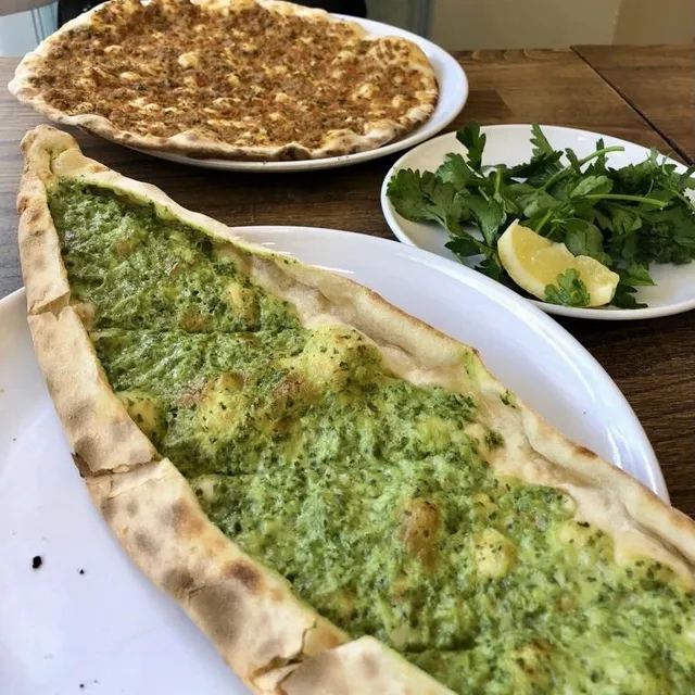 Istanbul Pizza