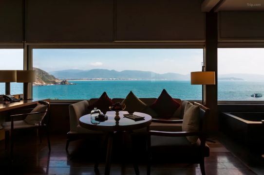 海南最佳旅行时间：几月份去最好？天气、台风、价格与出行攻略