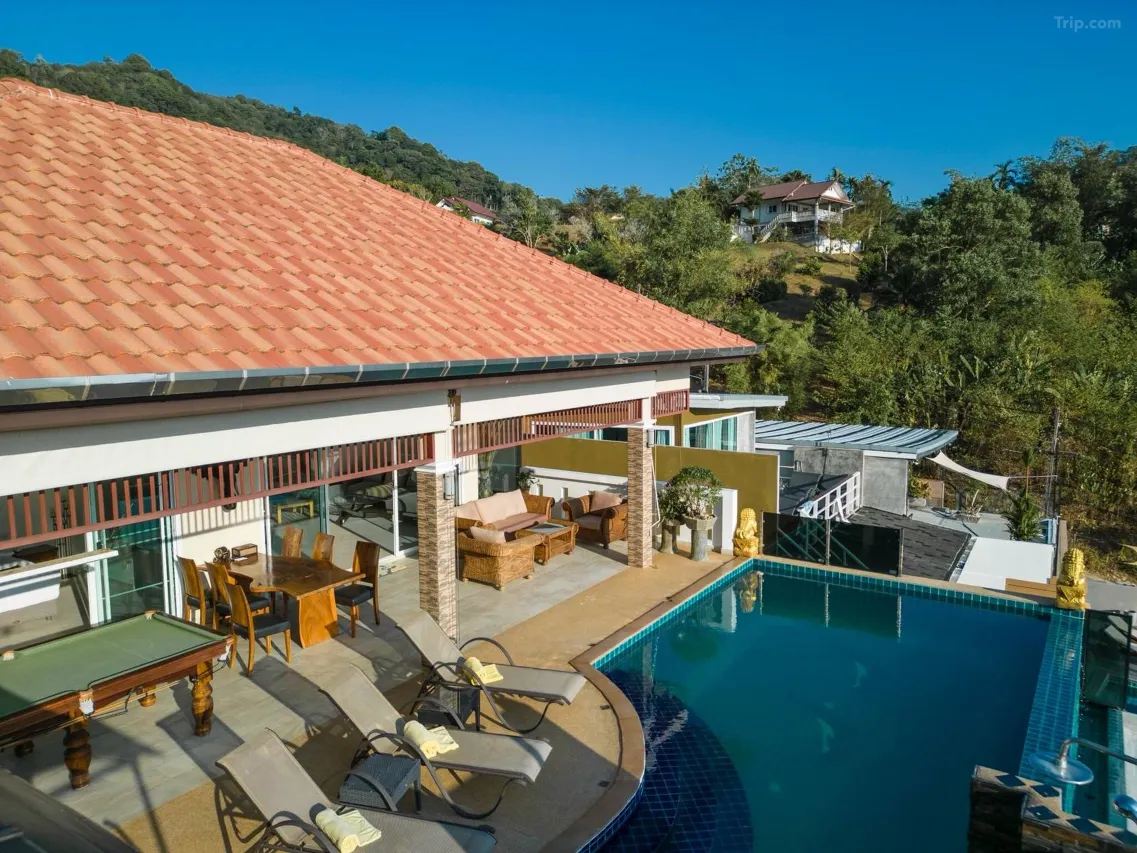 Чем отличаются виллы на Пхукете в разных районах