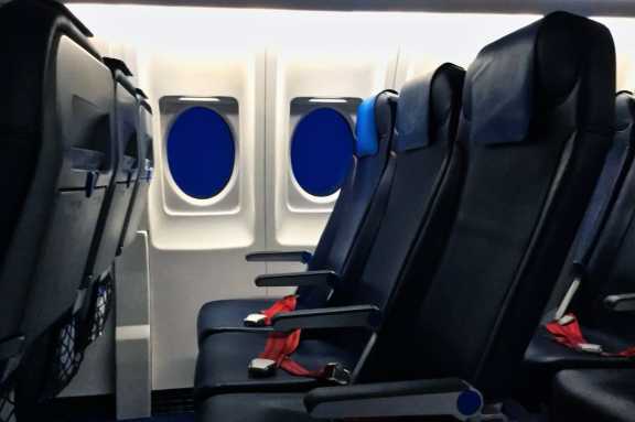ティーウェイ航空のエコノミーとビジネスセイバークラスの違い