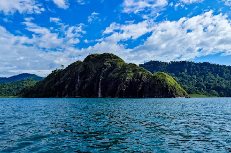 Dermaga Sungai Pisang