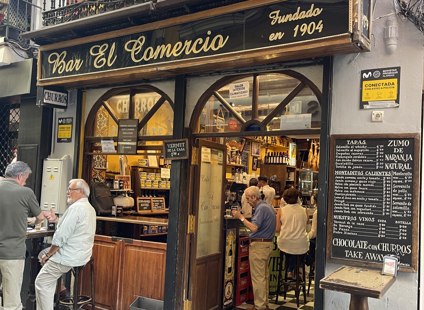 Bar El Comercio