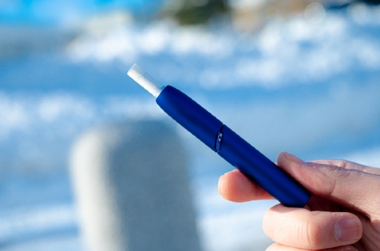 飛行機の電子タバコ持ち込みルールを確認して安心な旅を