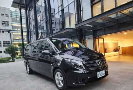 Trasferimento privato dall'aeroporto di Taipei al centro città