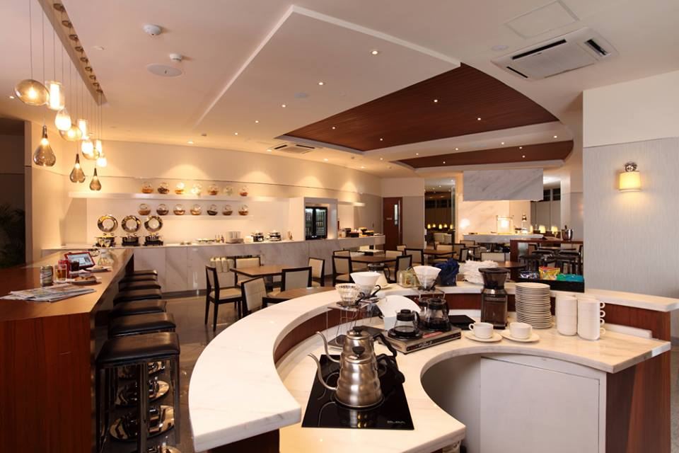 Philippine Airlines Mabuhay Lounge  Terminal 2