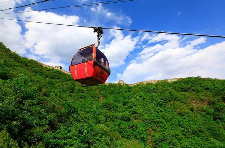 万里の長城のロープウェイの魅力