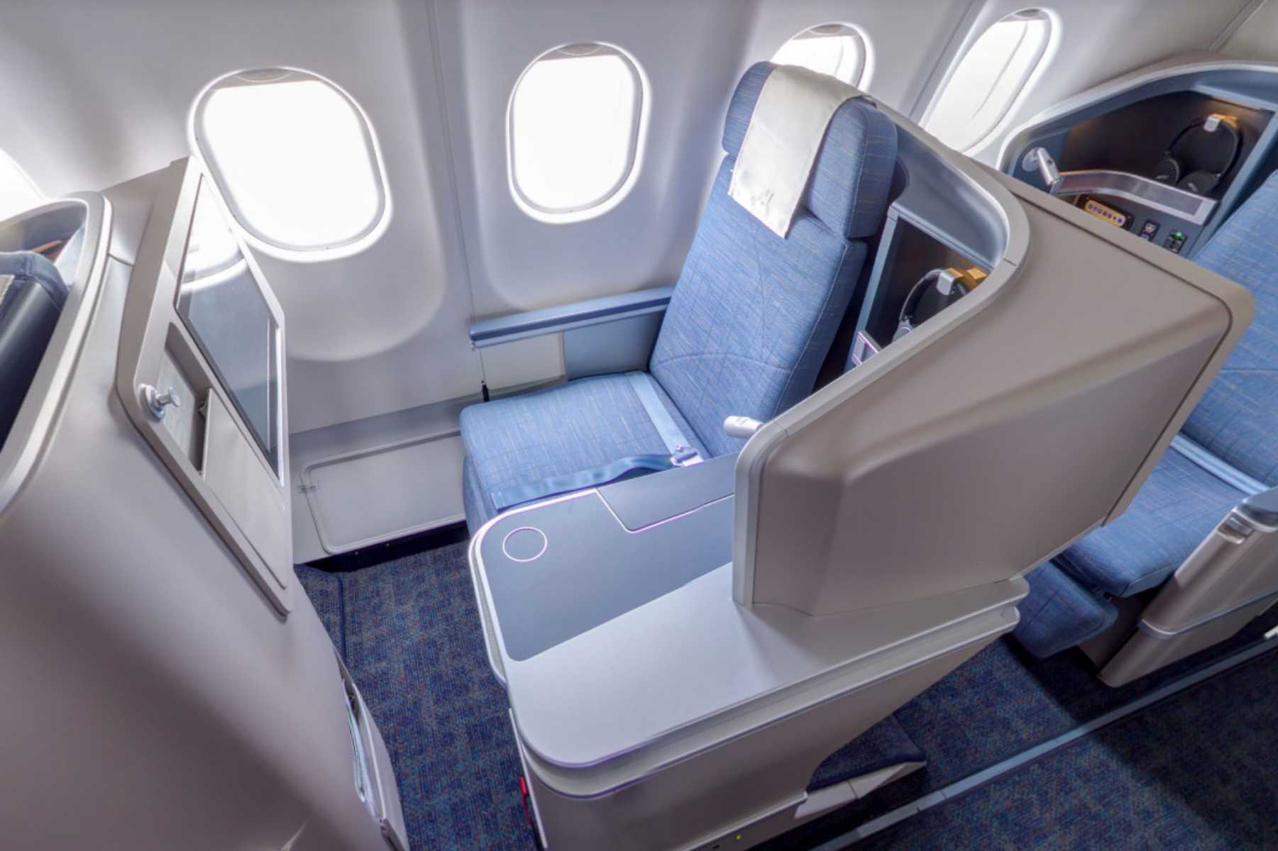 Philippine Airlines Business Class seats