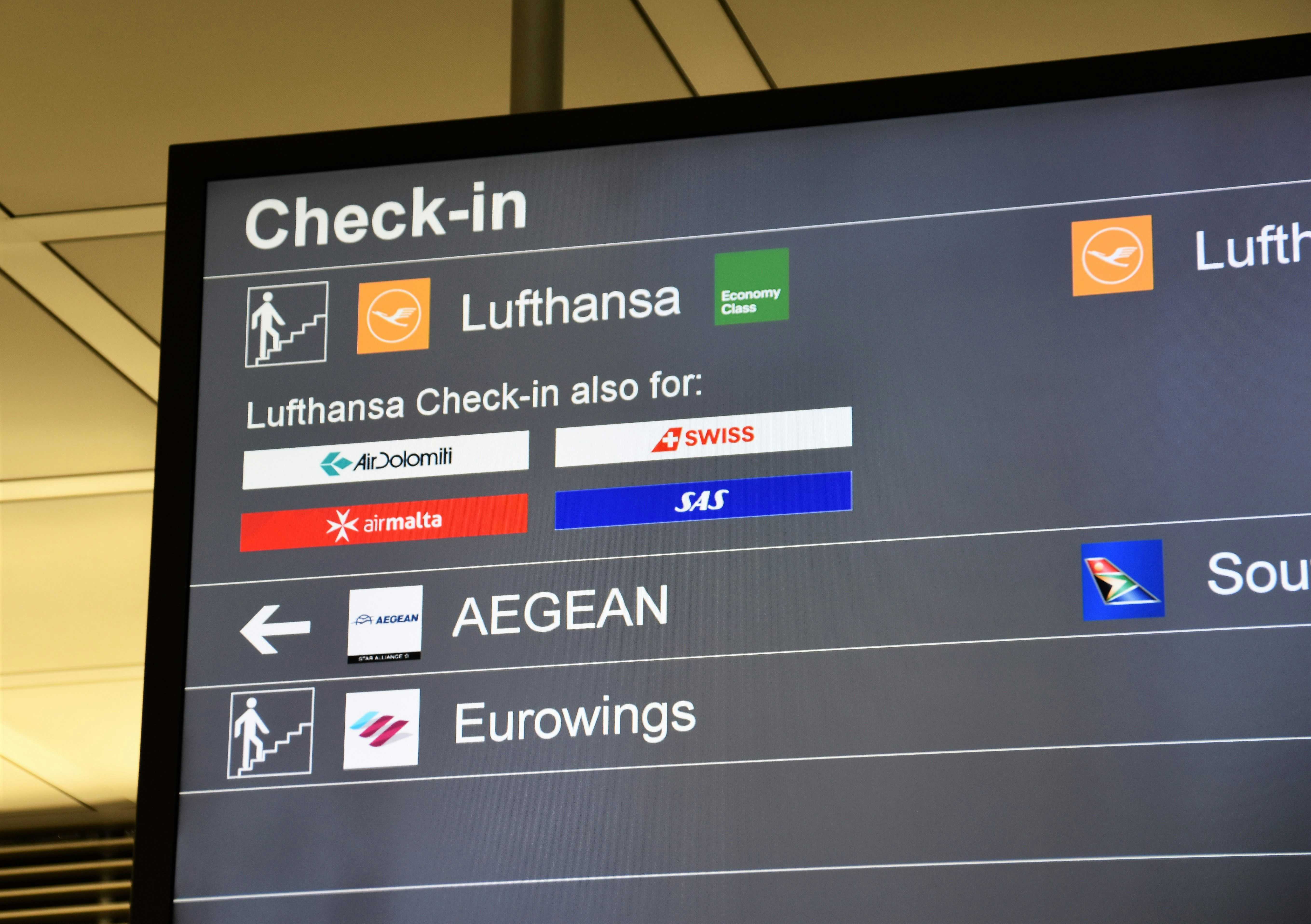Welche Fluggesellschaften fliegen von Deutschland nach China?