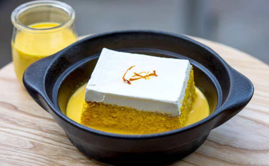 Safron milk cake