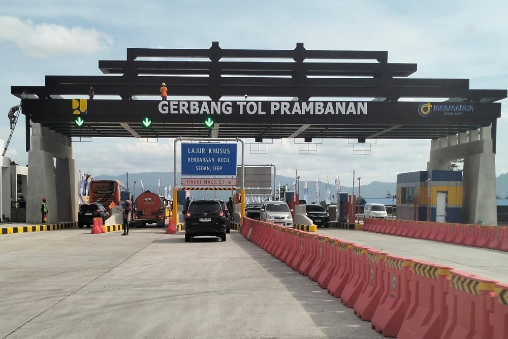 gerbang tol prambanan