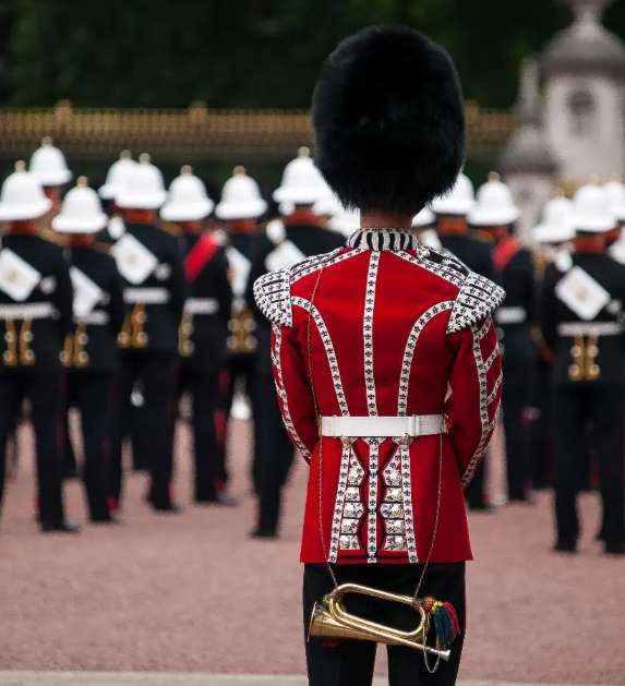 Veterans of the UK Armed Forces may qualify for a Veterans Railcard