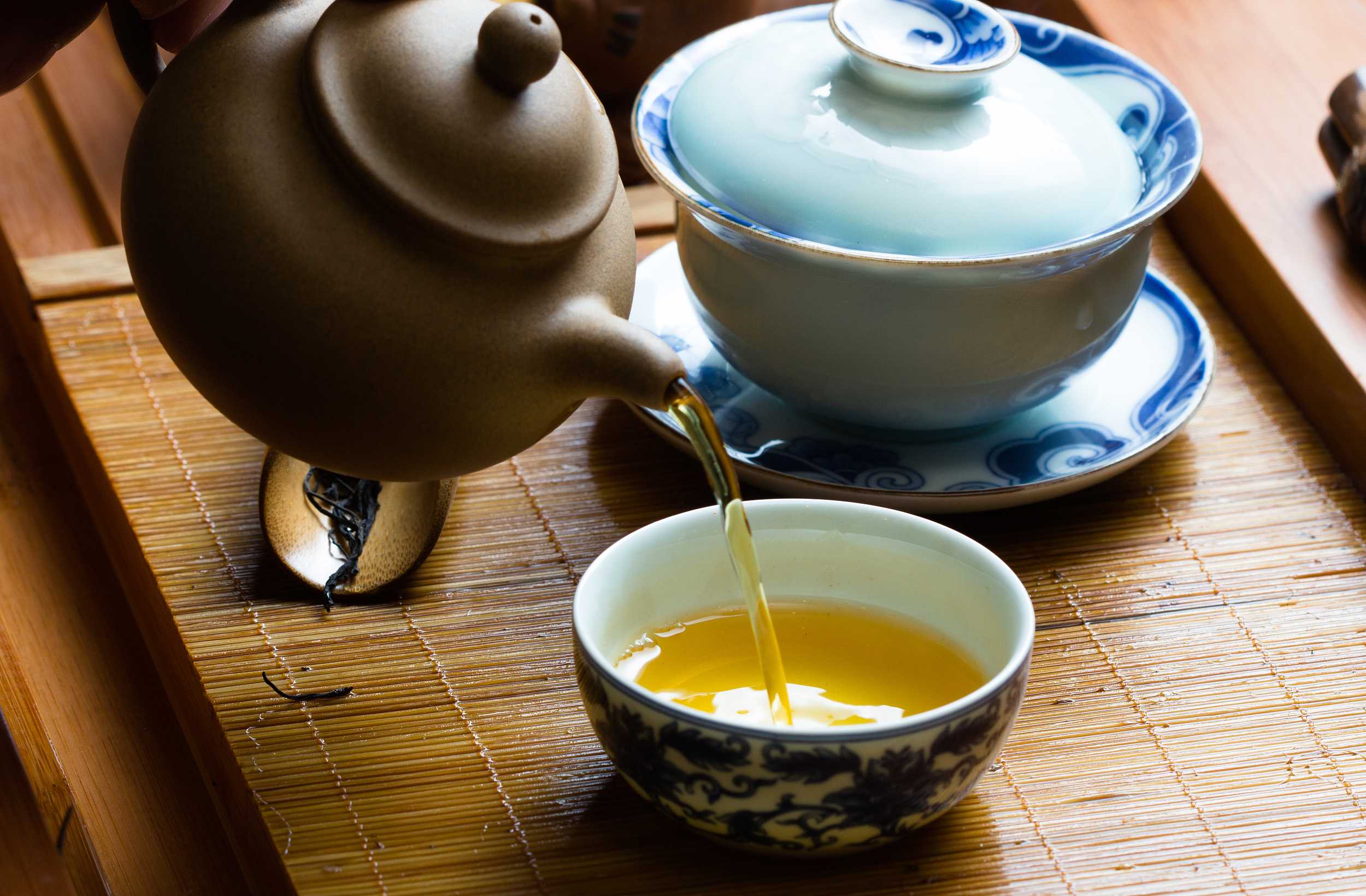 Longjing-Tee und traditionelle Dörfer