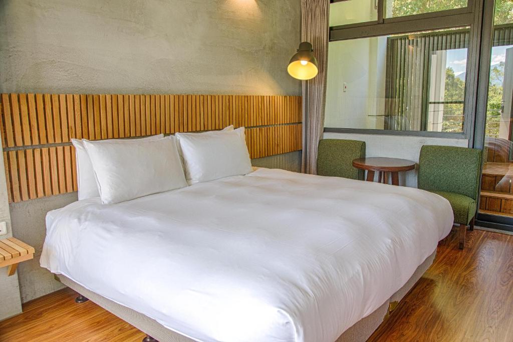 瑞穗山下的厝溫泉民宿