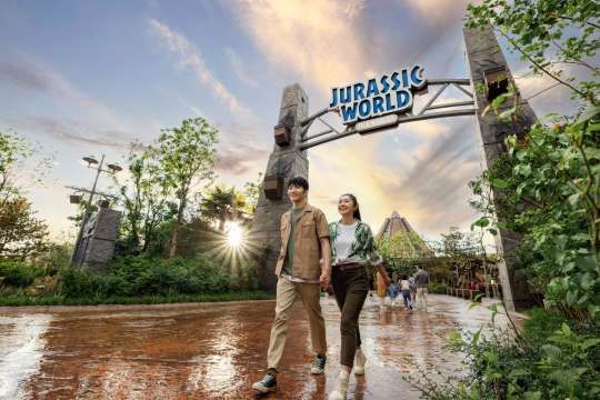 Universal Studios Beijing Jurassic World Isla Nublar