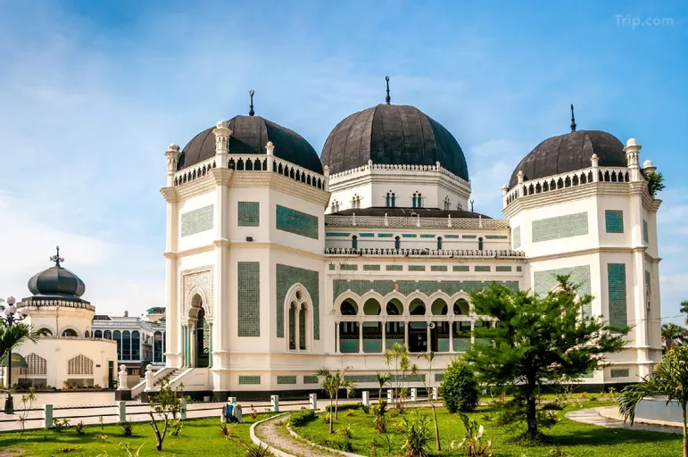 tempat wisata di medan