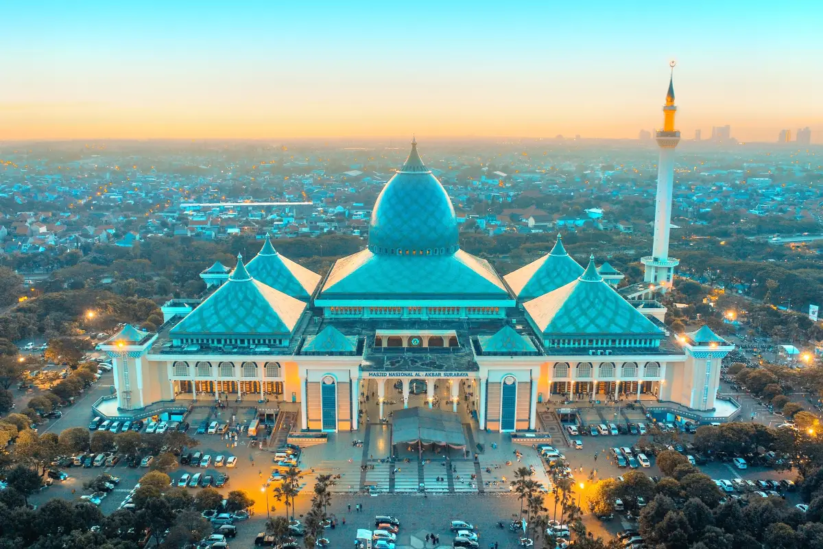 Masjid Al-Akbar Surabaya