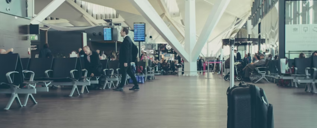 What is a Layover Flight & How Does Layover Work?