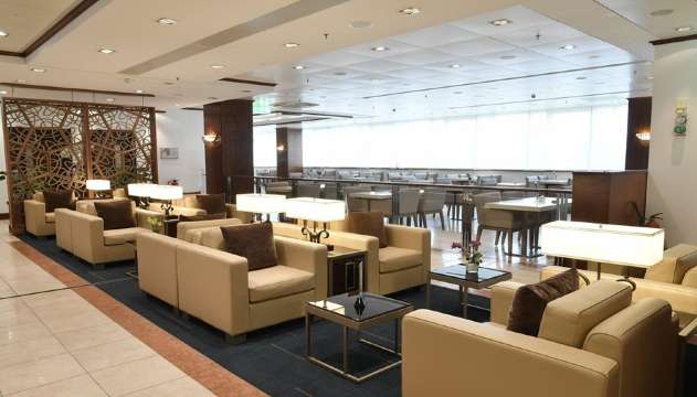 エミレーツラウンジ（Emirates Lounge）
