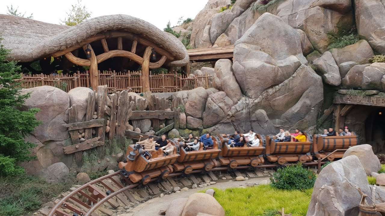 Seven Dwarfs Mine Train