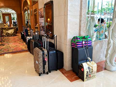 Hotel Luggage Storage in China