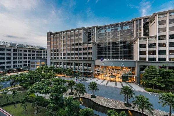 2.Hyatt Regency Taoyuan International Airport