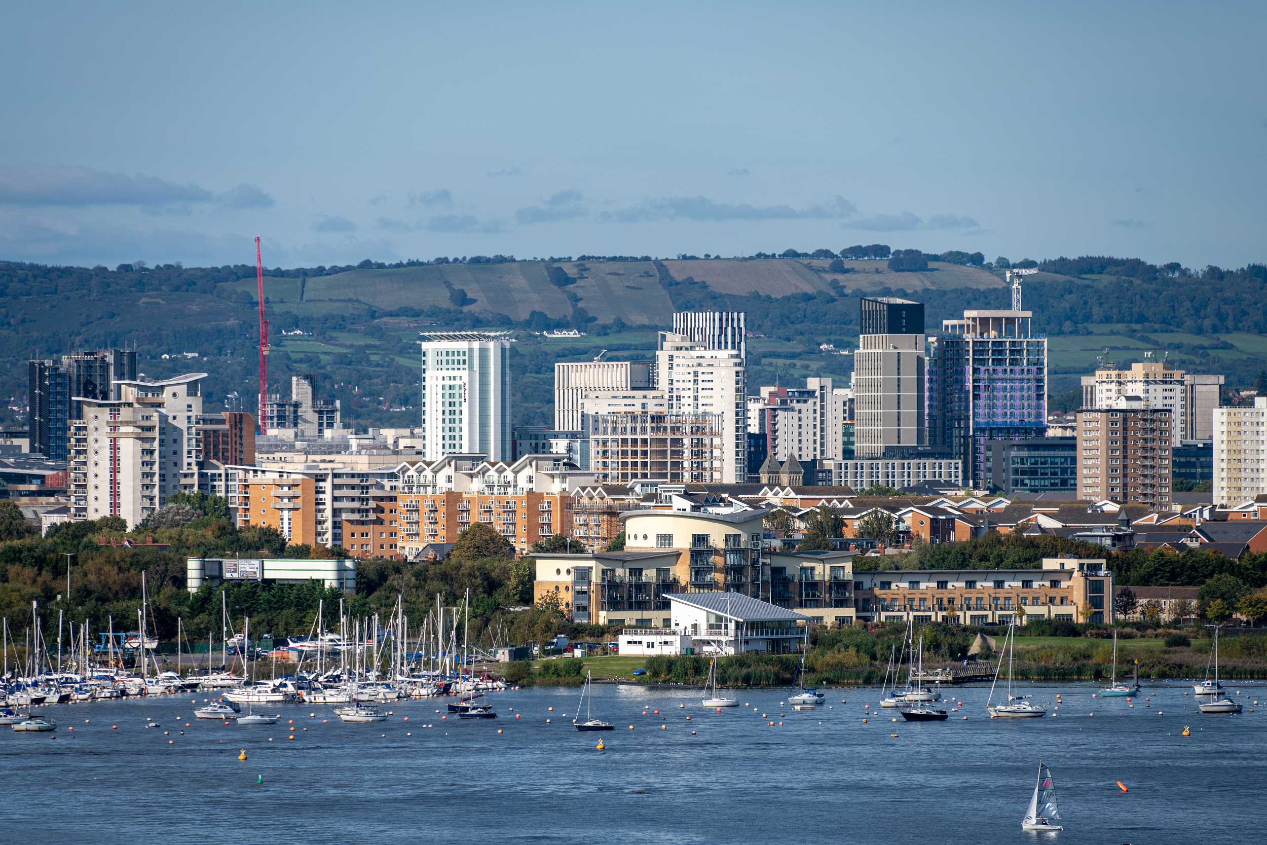 How to get from London to Cardiff: Train, coach or drive?