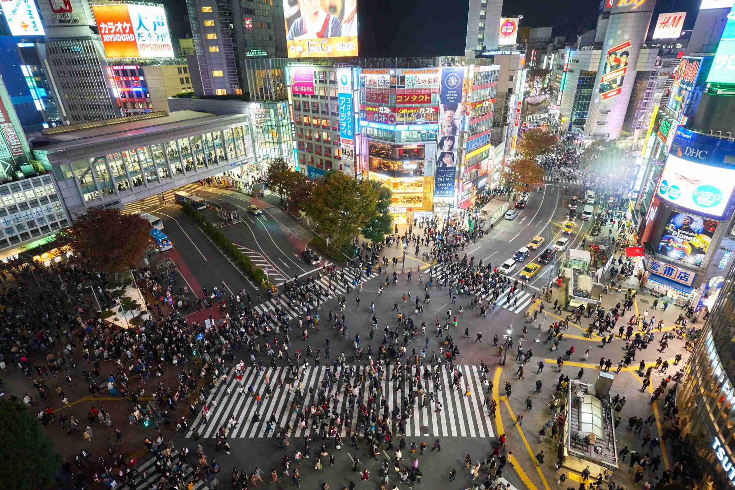 ห้าแยกชิบูย่า (Shibuya Crossing) โตเกียว - ที่เที่ยวญี่ปุ่น