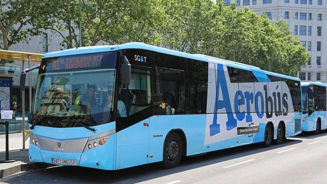 バルセロナ空港から市内｜エアロバス