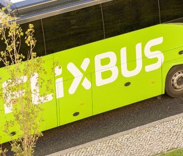 Enjoy 5% Off All UK FlixBus: Travel Smart This Festive Season!