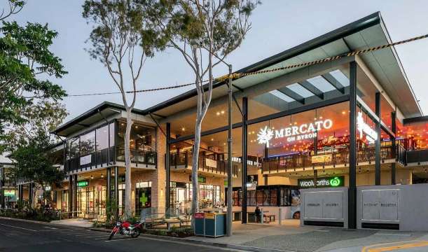 Mercato on Byron