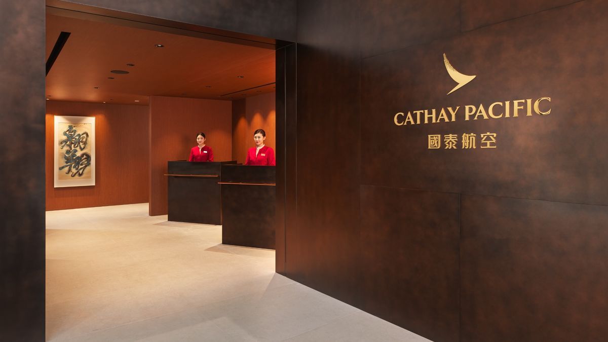 Cathay Pacific Lounge