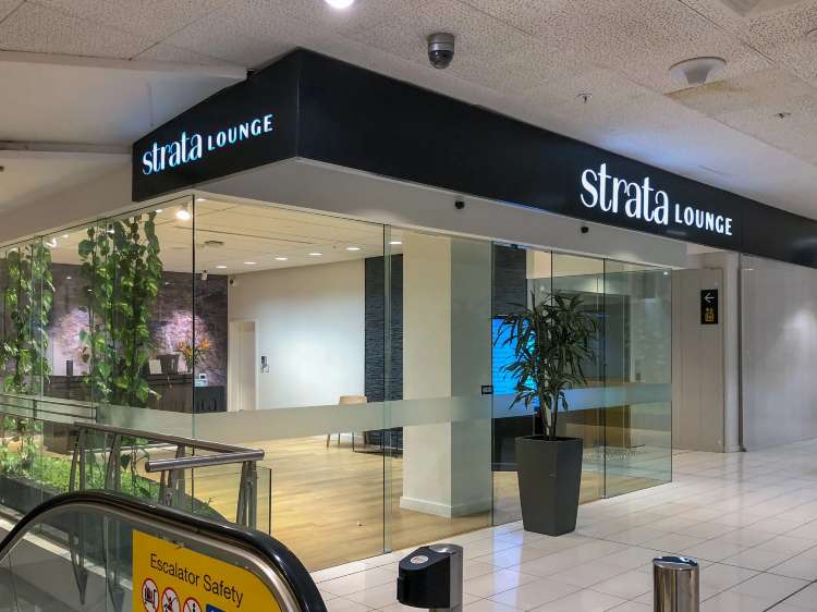 Strata Airport Lounge