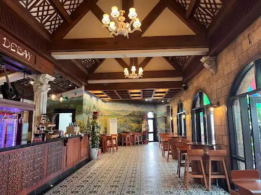 โรงไวน์ Debay Wine Cellar