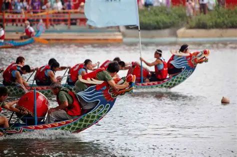 Festival Perahu Naga: Tradisi Unik di Awal Musim Panas (19 Jun)