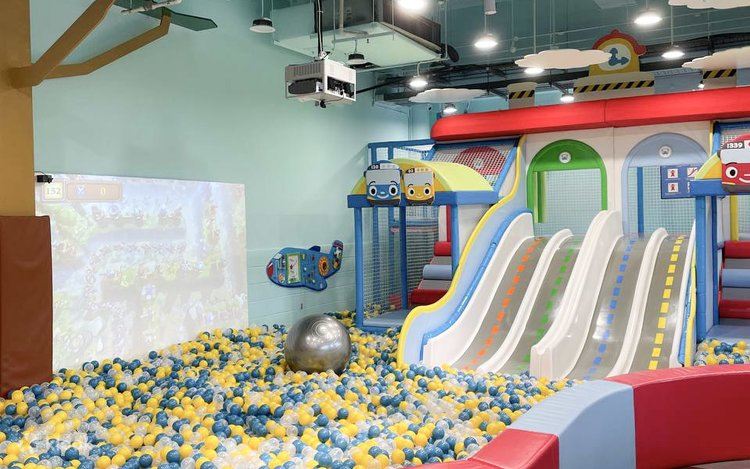 Ball Pit Tayo
