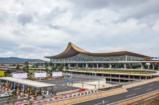 창수이국제공항(KMG)