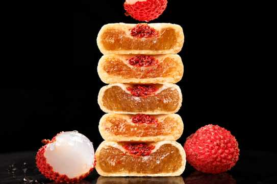 Lychee Pastry