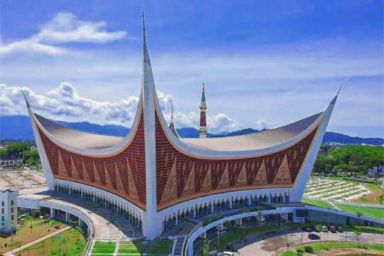 Pilih Cara Terbaik dari Pekanbaru ke Padang